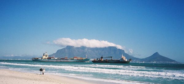 Sealand Express starting to move forward